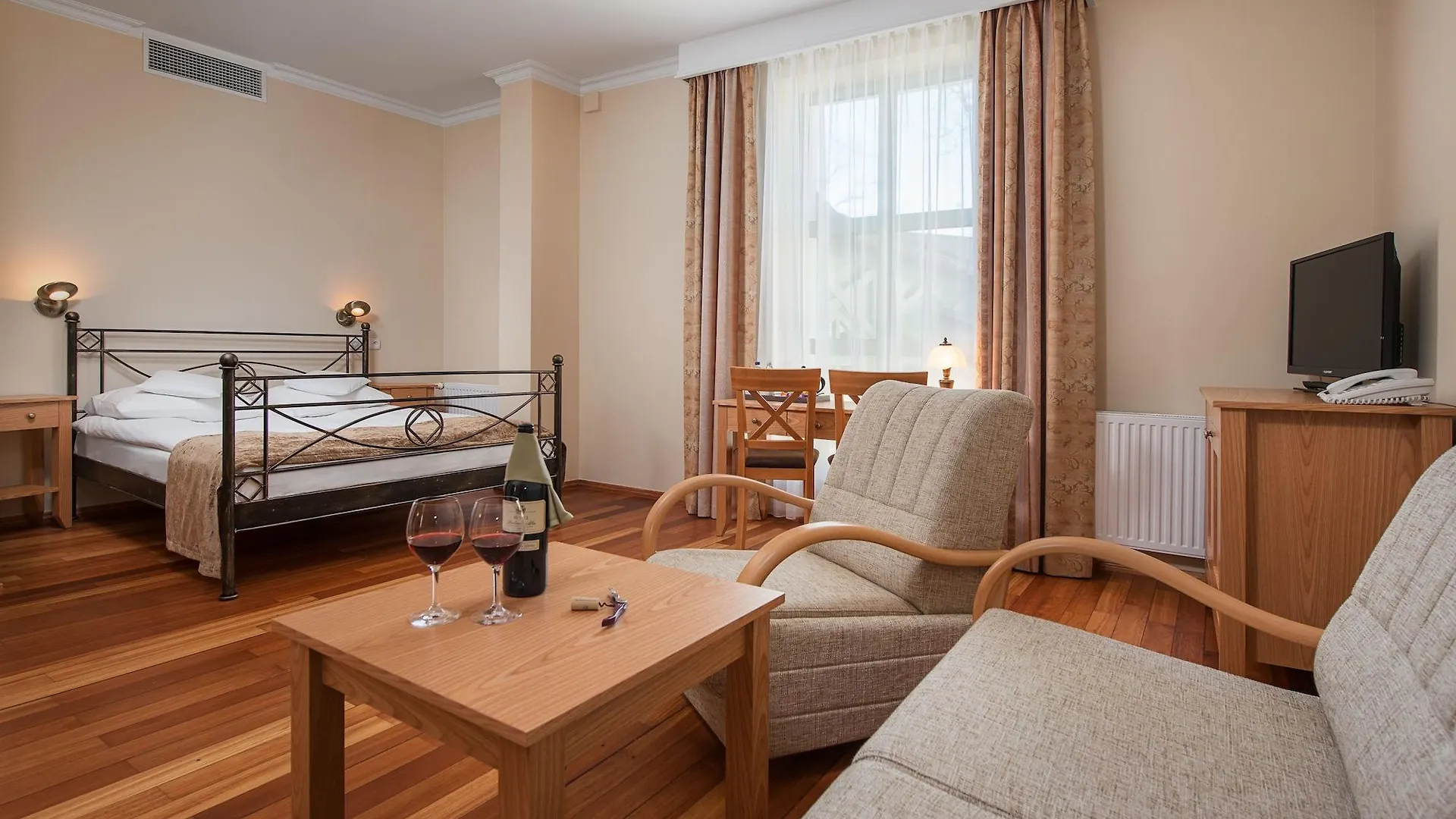 Villa Sedan - Destigo Hotels Sopot