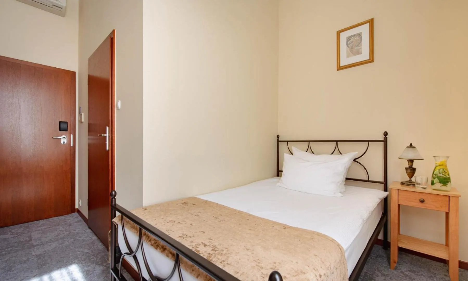 Villa Sedan - Destigo Hotels Sopot 3*,  Poland